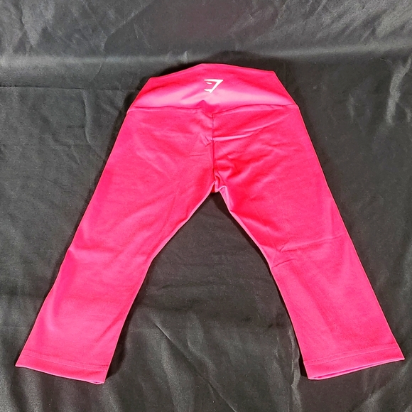 Women's Gymshark Rose 🌹 Shorts Small Seamless High Waist NWT - Picture 1 of 5